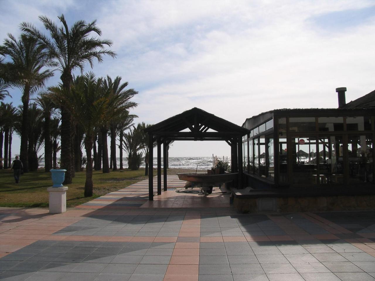 Carihuela Apartment Torremolinos Luaran gambar